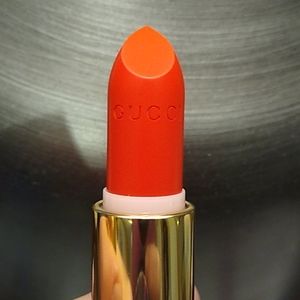 Gucci lipstick satin Agatha orange 302